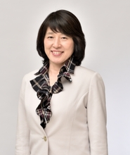 武石 恵美子氏